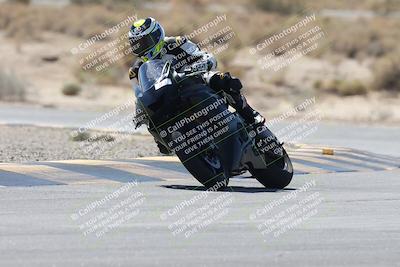 media/Oct-02-2025-Racers Edge (Thu) [[2c91cb6ab3]]/3-B Group/Session 3-Turn 16 (12pm)/